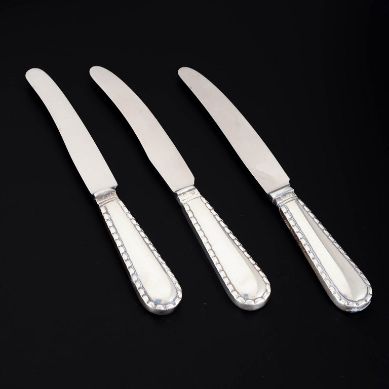 Georg Jensen, sæt af tre knive Perle.