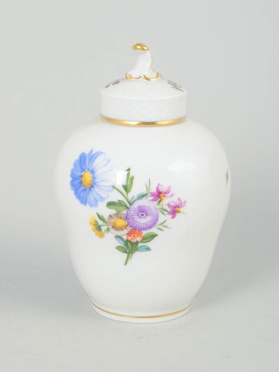 Royal Copenhagen saksisk blomst, lågkrukke.