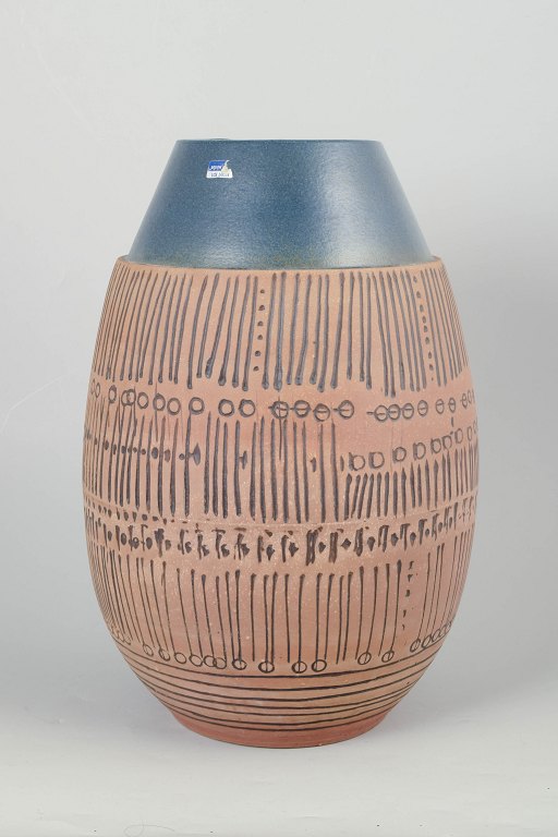 Lisa Larson for Gustavsberg, stor gulvvase “Granada”.