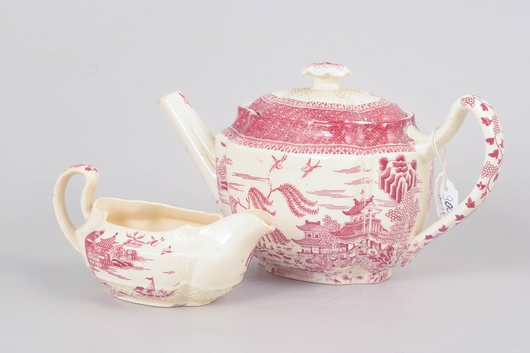 Copeland & Sons, teapot and creamer set.