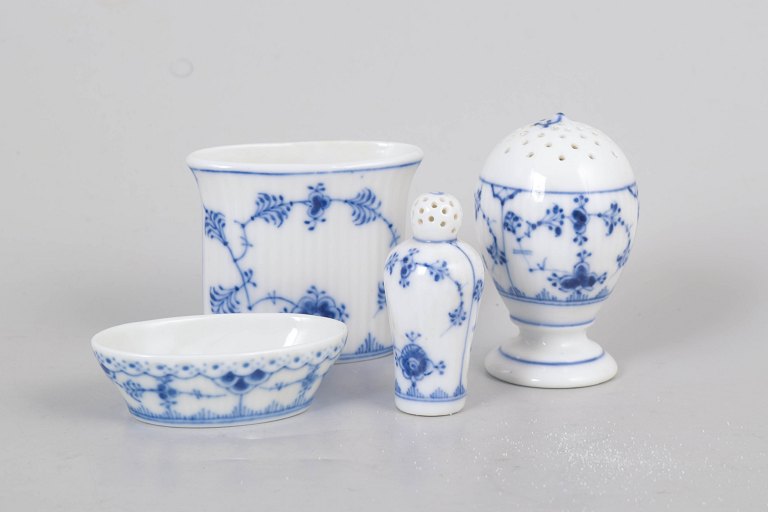 Royal Copenhagen Blue Fluted Plain and Blue Fluted Half Lace, set of four pieces, model 1/2183, 1/189, 1/39 and 1/755.