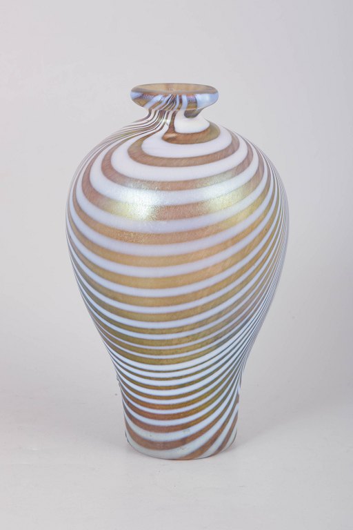 Bertil Vallien for Kosta Boda, art glass vase.