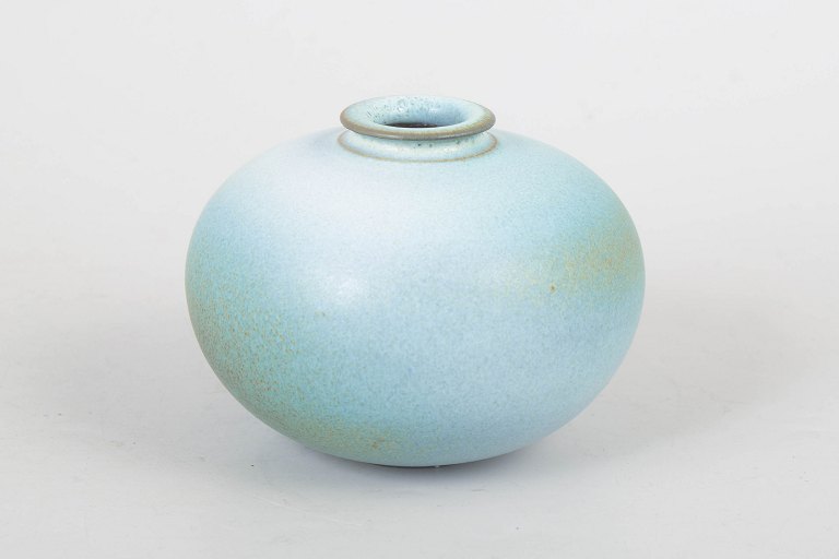 Unika svensk studiokeramik vase, signeret BS.