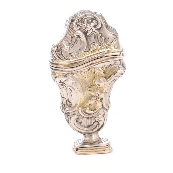 Dansk rokoko hovedvandsæg. Mester I. N. Studsgaard, København 1770. H: 6,5cm