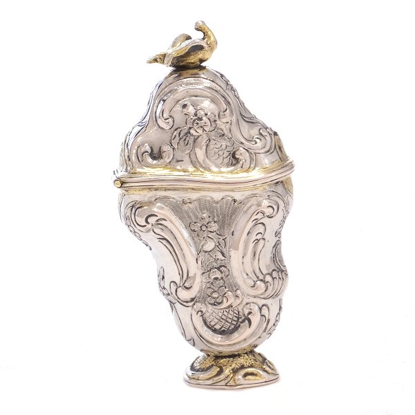 Dansk rokoko hovedvandsæg. Mester J. Friis, Randers, ca. 1775. H: 8cm