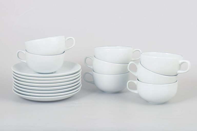 Grethe Meyer for Royal Copenhagen, set of eight Blue Line coffee cups with matching saucers.