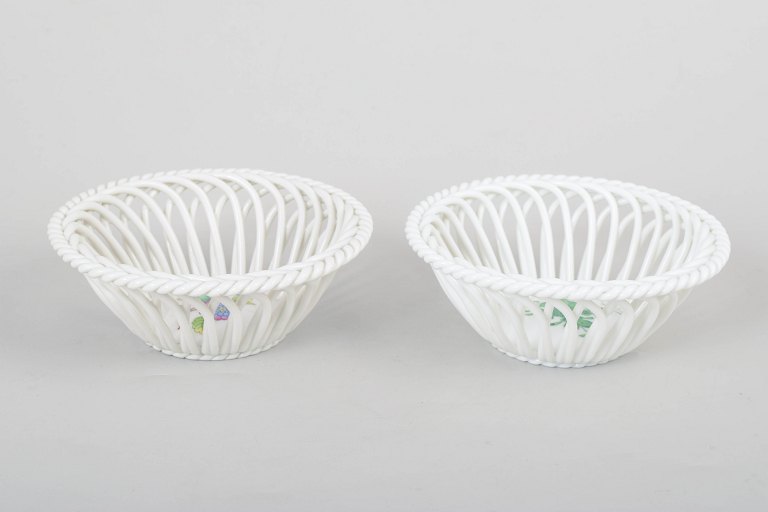 Herend, set of two bowls.