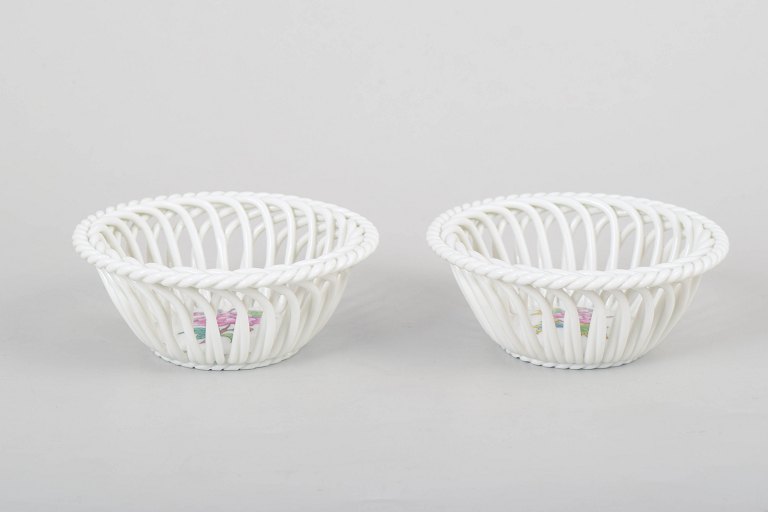Herend, set of two bowls.