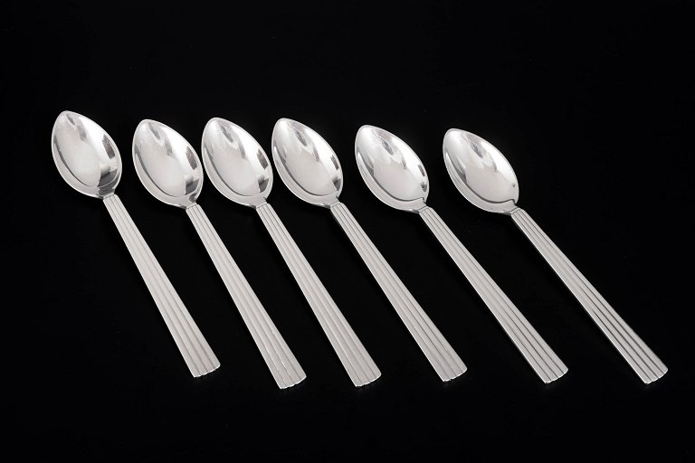 Georg Jensen Bernadotte, set of six coffee spoons.