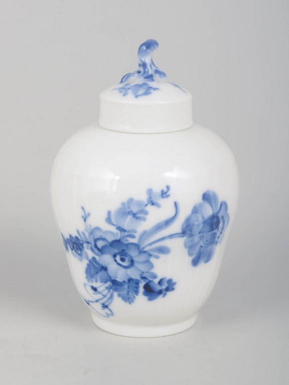 Royal Copenhagen Blue Flower Curved, tea caddy.