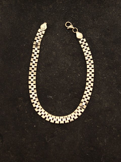 14 carat gold bracelet